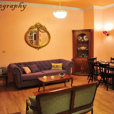 Apartment Alexandra's Art
